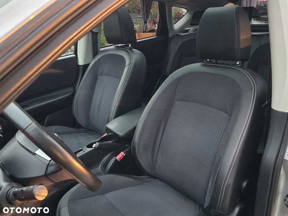 Nissan Qashqai 1.6 360 - 34