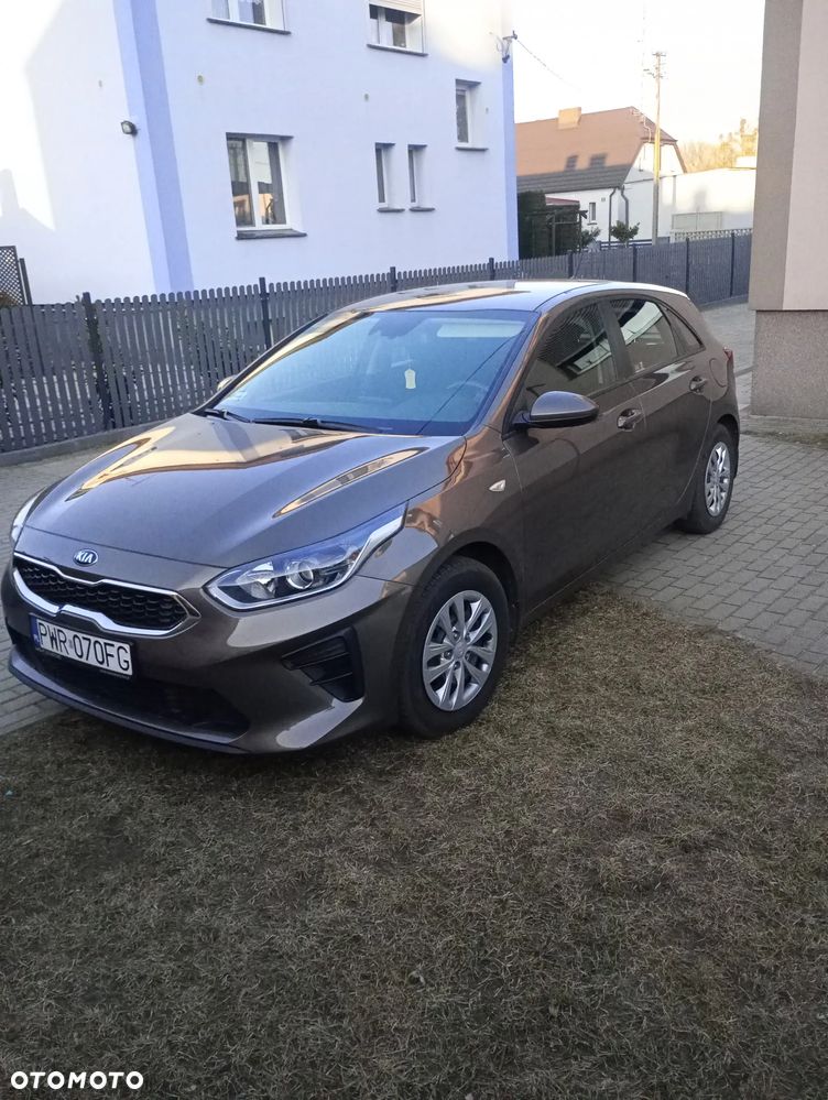 Kia Ceed 1.4 L - 2