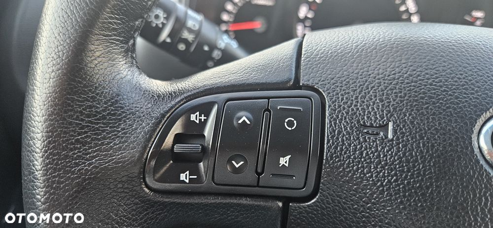 Kia Sportage 1.6 GDI L 2WD - 34