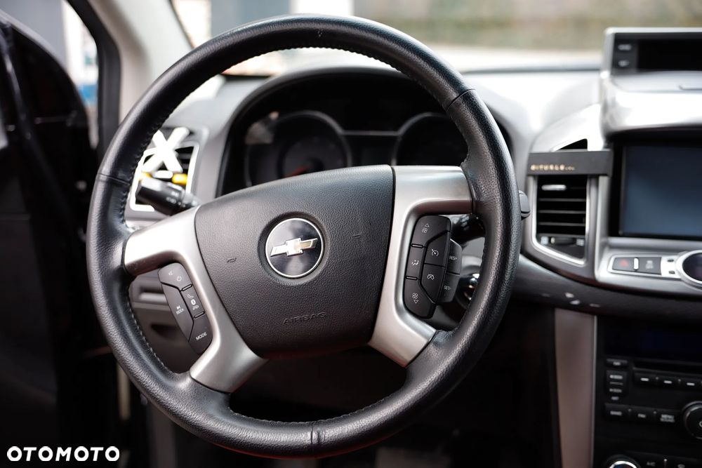 Chevrolet Captiva - 20