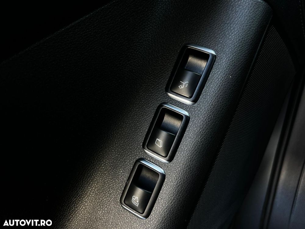 Mercedes-Benz GLS - 25