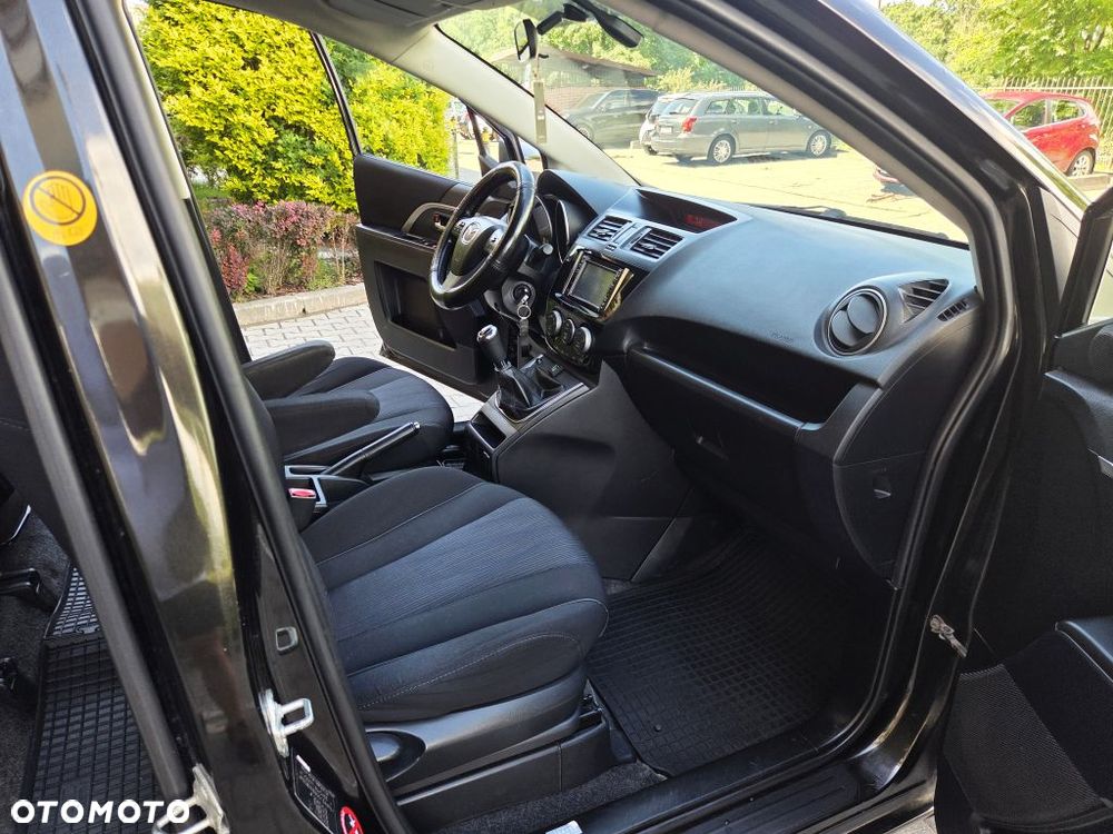 Mazda 5 2.0 Navi + - 23
