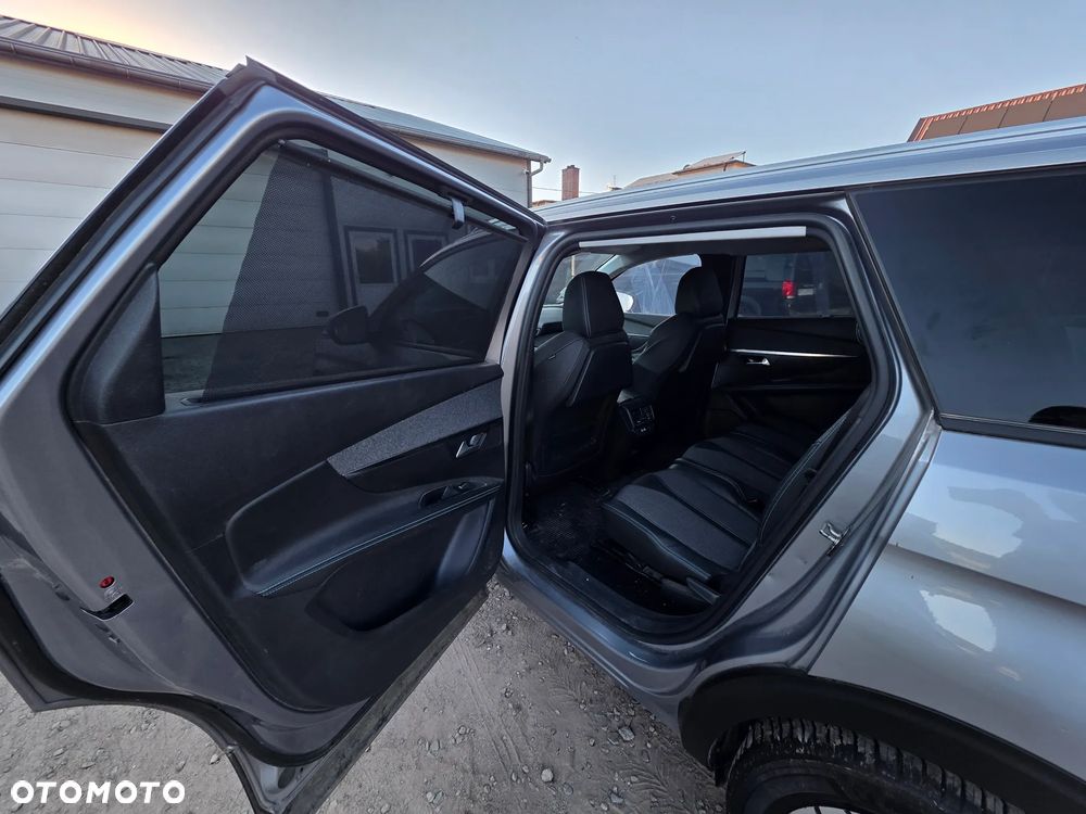 Peugeot 5008 BlueHDi 130 EAT8 Allure - 18
