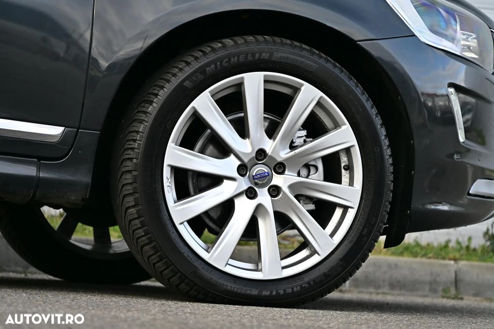 Volvo XC 60 D4 Geartronic Summum - 28