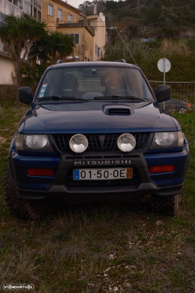 Mitsubishi Pajero Sport - 2