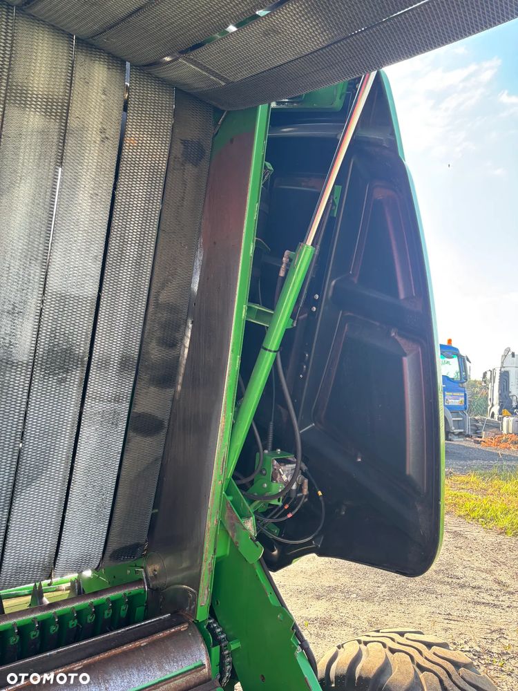 John Deere 2012 JOHN DEERE 864P - 14