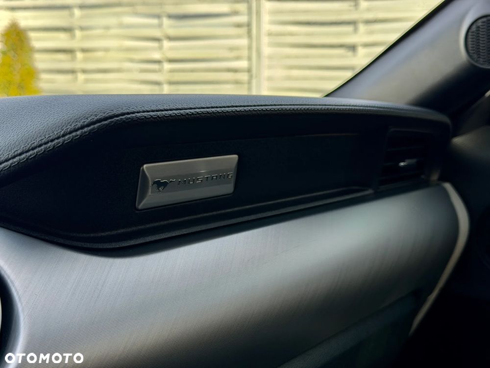 Ford Mustang Cabrio 2.3 Eco Boost - 17