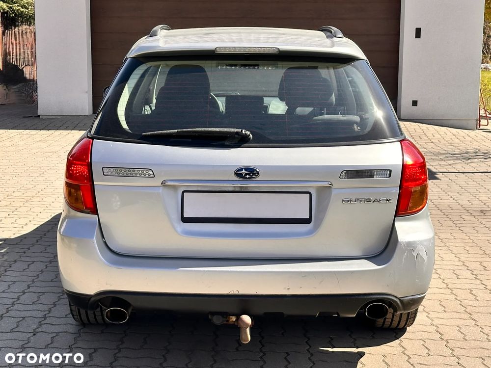 Subaru Outback - 10