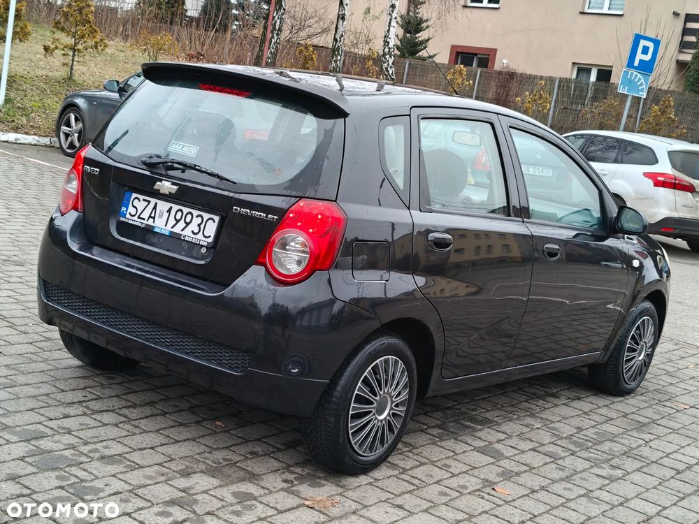 Chevrolet Aveo 1.4 LT - 10