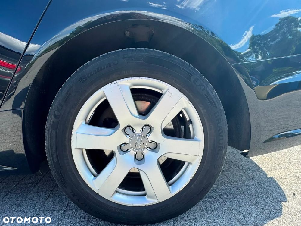 Audi A6 Avant 2.0 TDI ultra S tronic - 12