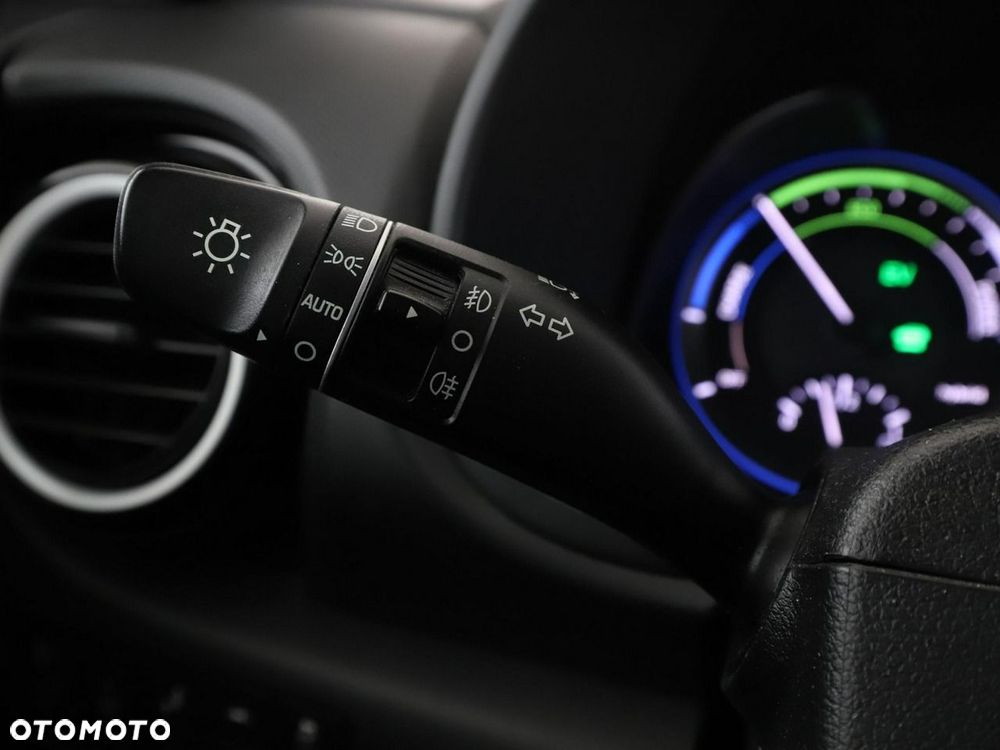 Hyundai Kona 1.6 GDI Hybrid Executive DCT - 35
