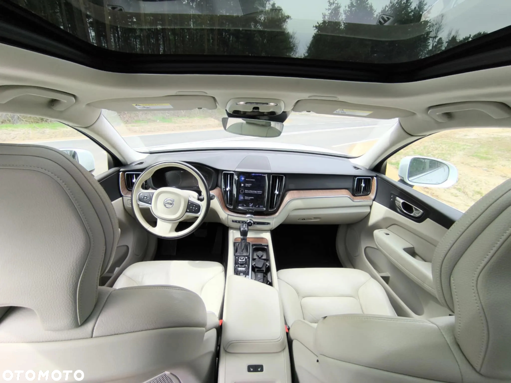 Volvo XC 60 T6 AWD Momentum - 8