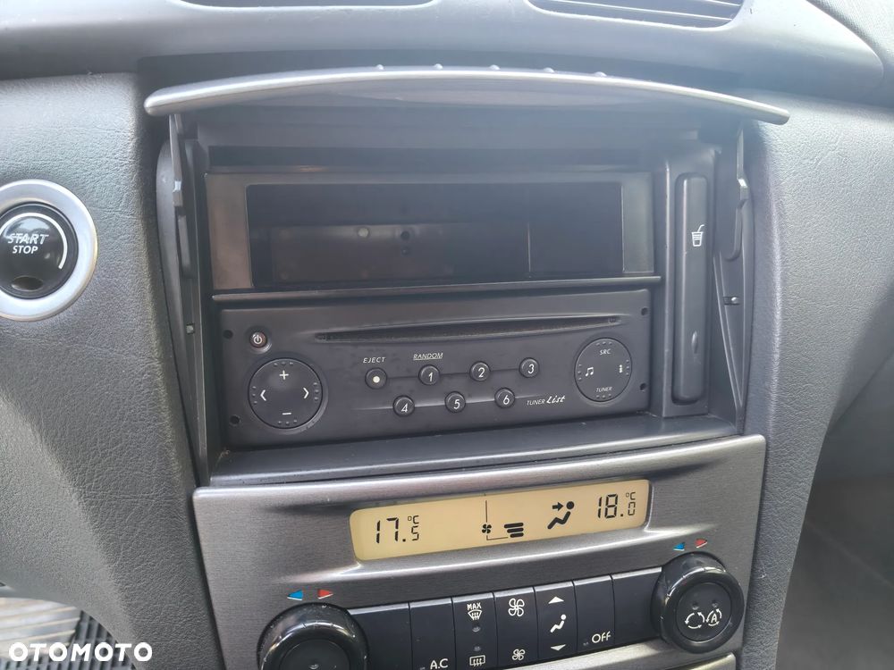 Renault Laguna - 10