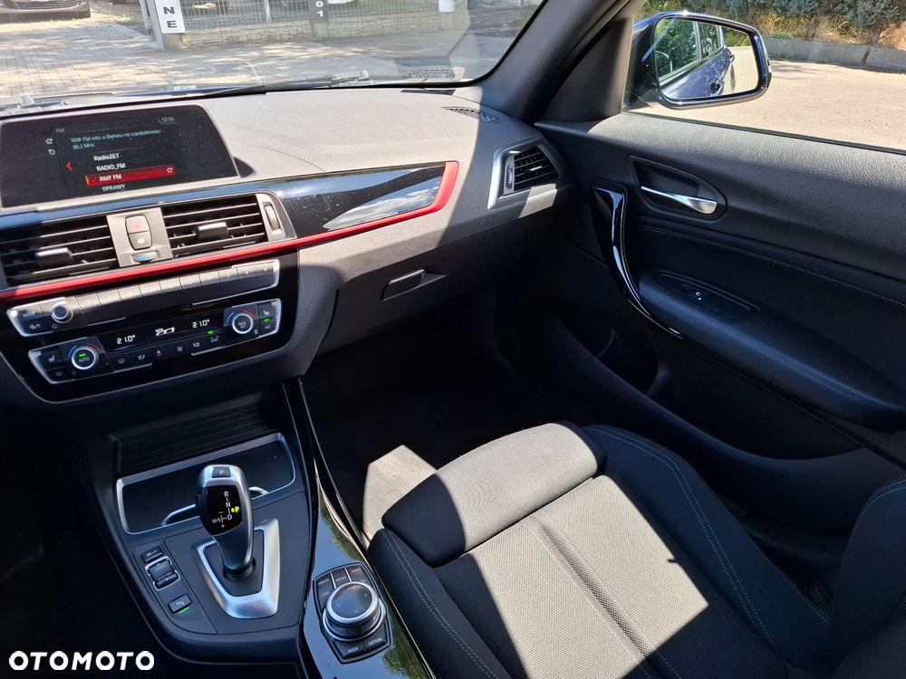 BMW Seria 1 118i GPF Sport Line Shadow - 17