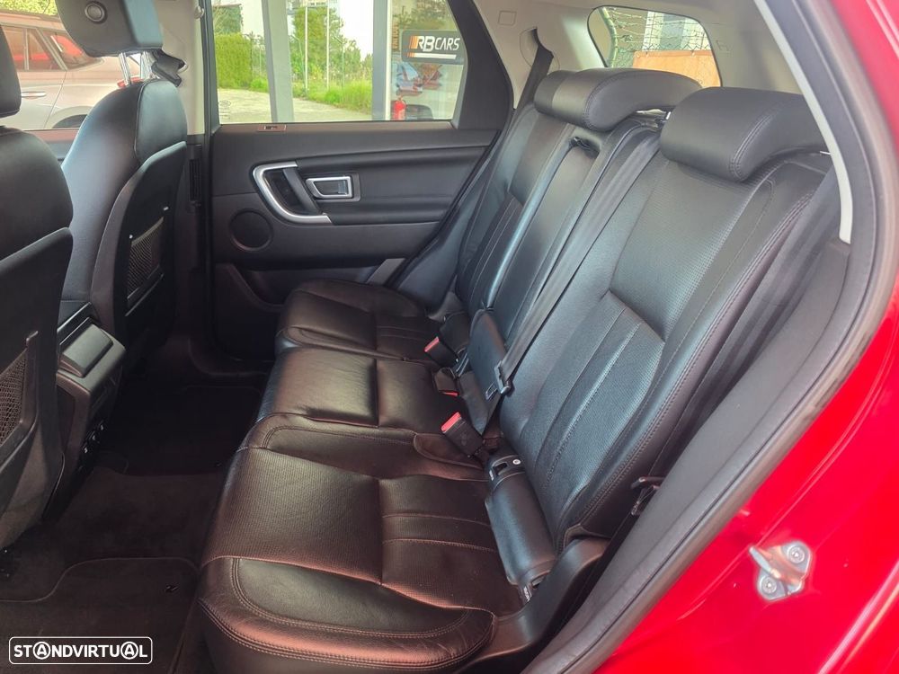 Land Rover Discovery Sport 2.0 TD4 HSE Luxury Auto - 17