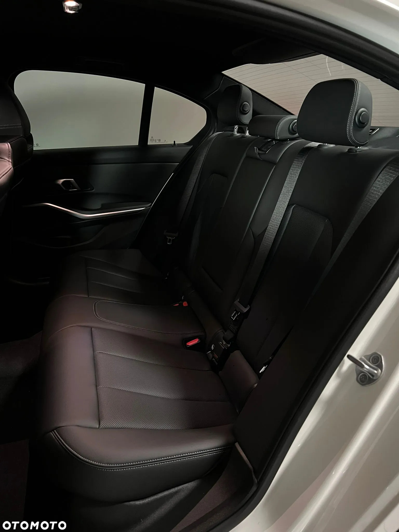 BMW Seria 3 - 26