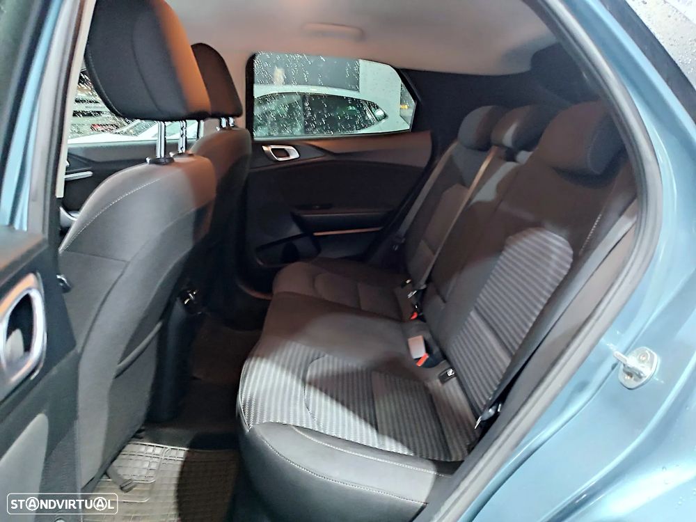 Kia XCeed 1.0 T-GDI Drive - 8