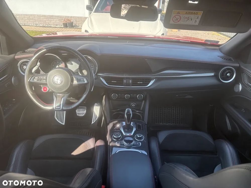 Alfa Romeo Stelvio 2.9 V6 Bi-Turbo Quadrifoglio Q4
