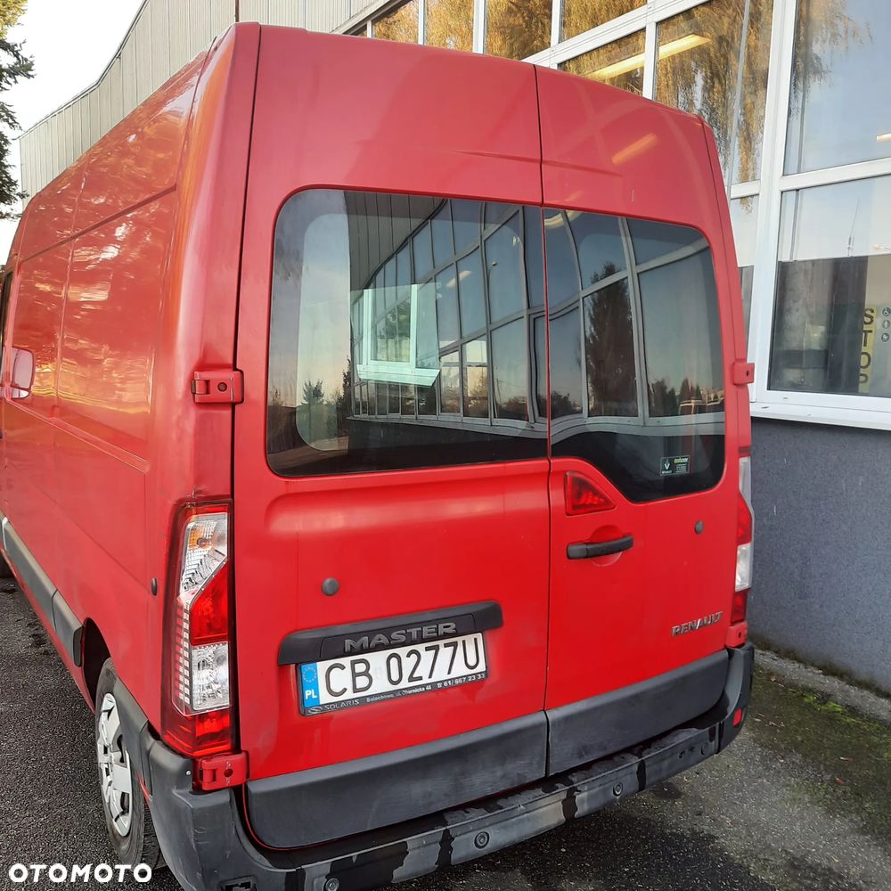 Renault Master FWD dCi MR'10 E4 3,3t - 4