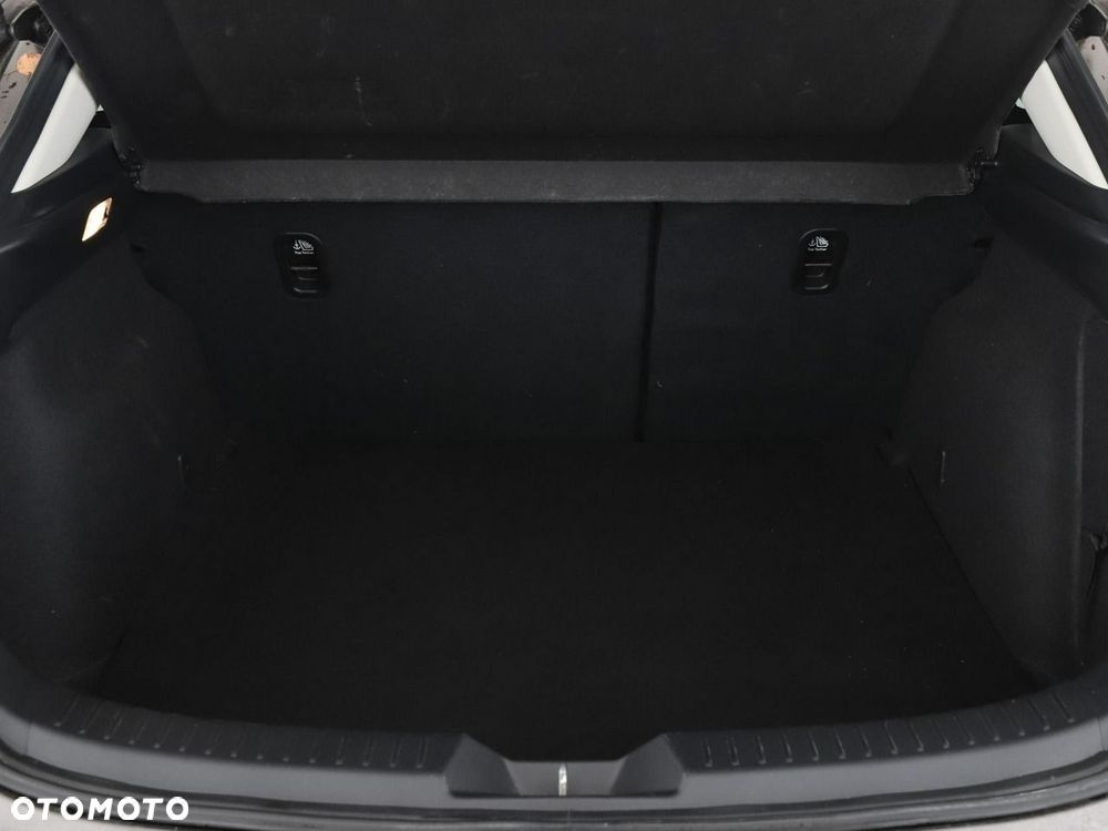 Mazda 3 SKYACTIV-G 120 Exclusive-Line - 21