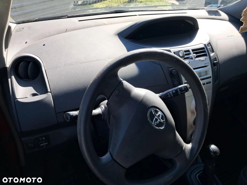 Toyota Yaris 1.4 D-4D - 5