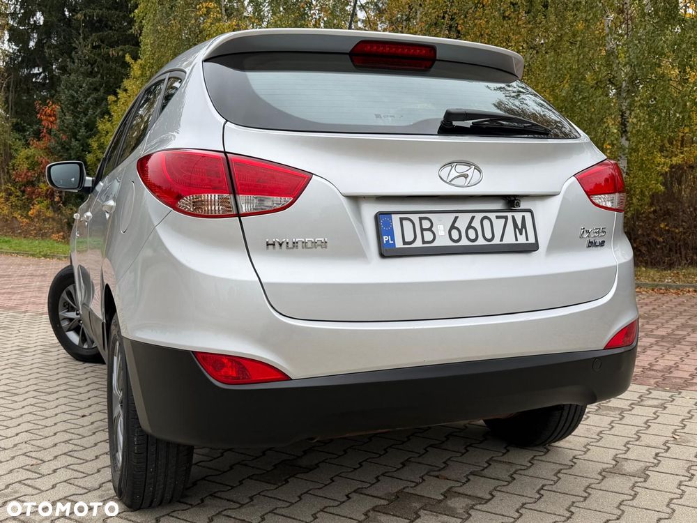Hyundai ix35 blue 1.6 2WD Finale - 17