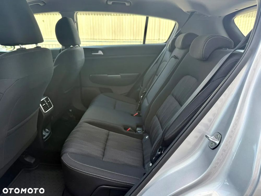 Kia Sportage 1.6 GDI L 2WD - 17