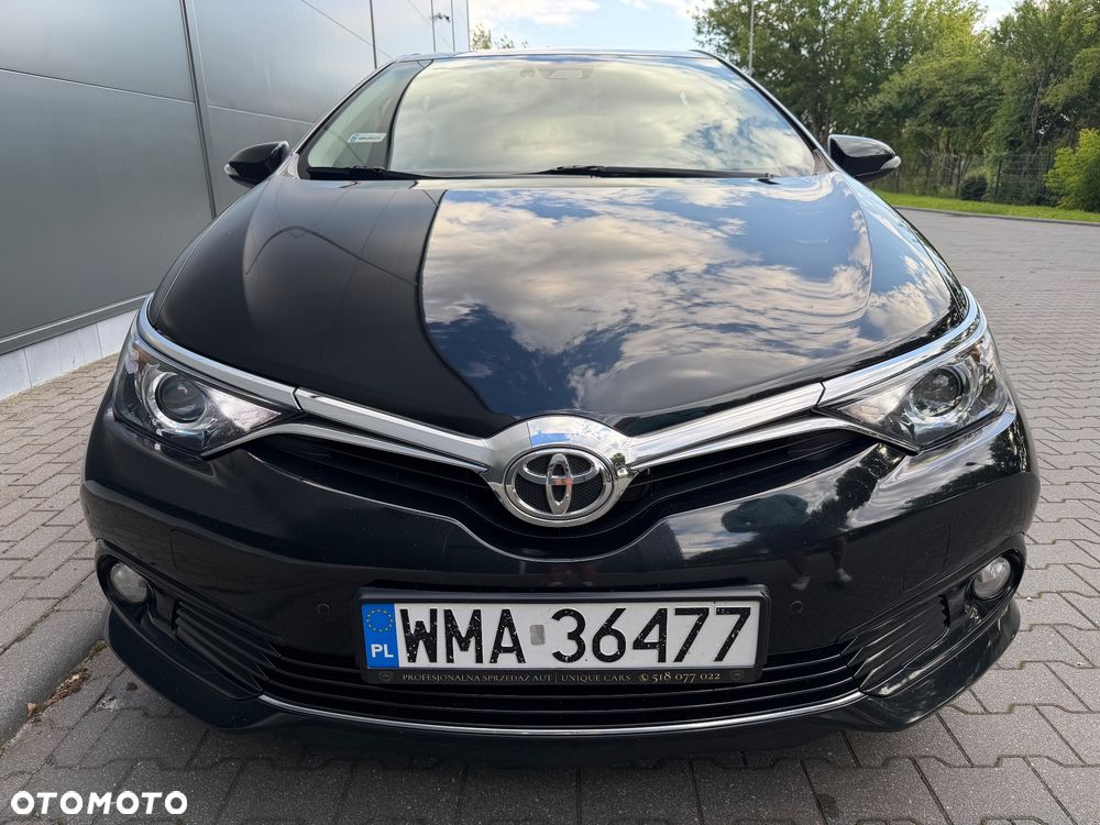Toyota Auris 1.6 Premium - 2