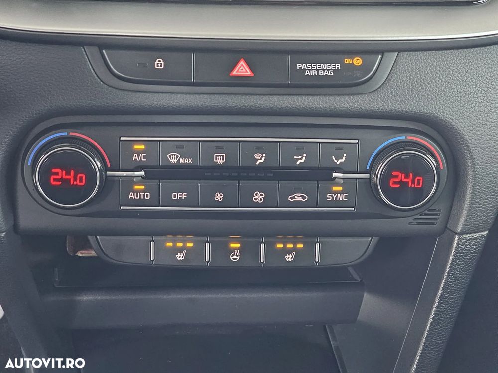Kia XCeed 1.5 T-GDI 6MT City - 8