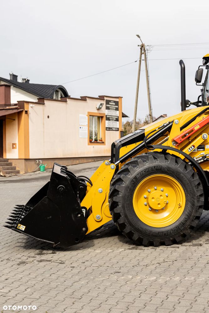 Caterpillar CAT 444 - 2