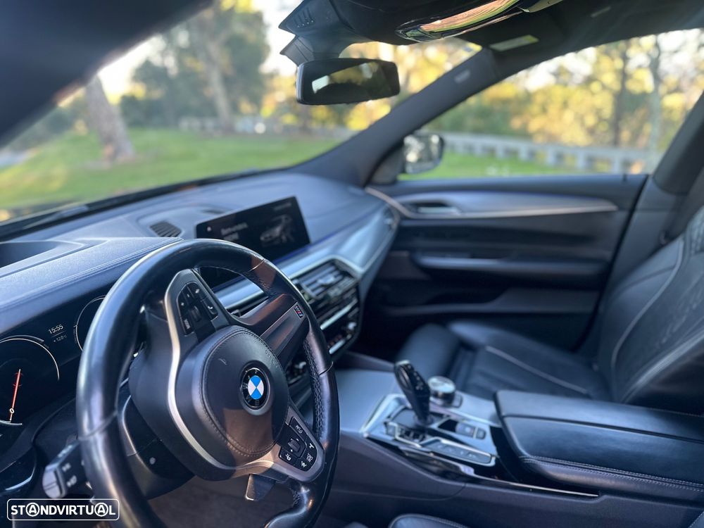 BMW 630 Gran Turismo d Pack M - 5