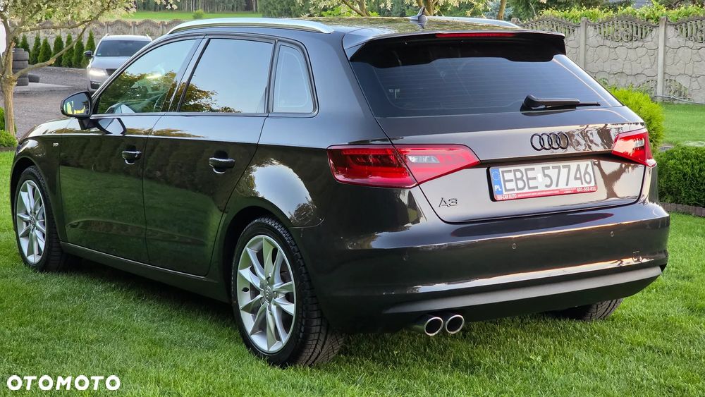 Audi A3 Sportback 2.0 TDI S tronic S line Sportpaket - 9