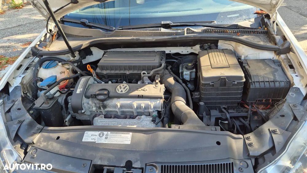 Volkswagen Golf - 4