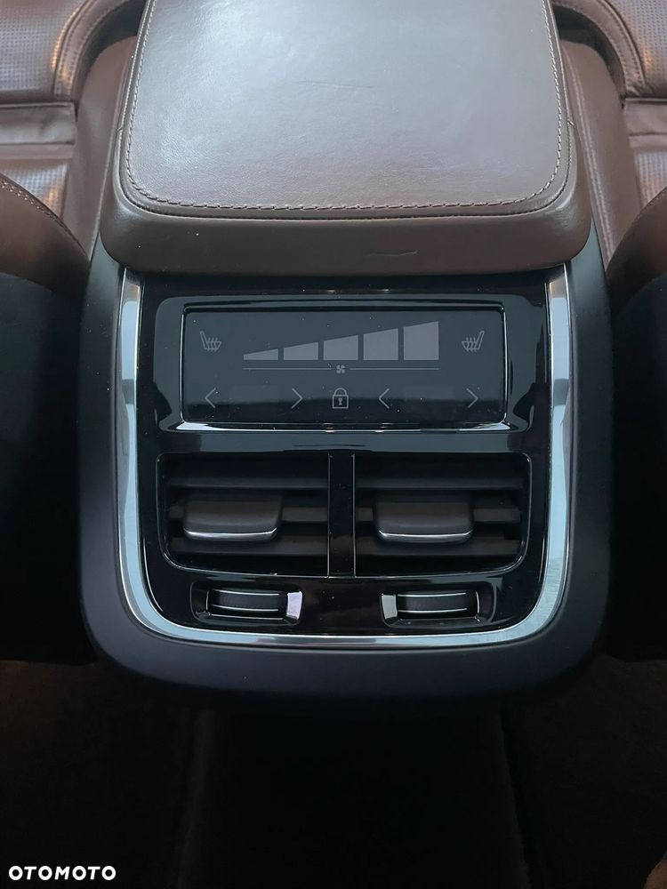 Volvo XC 90 D5 AWD Inscription - 12