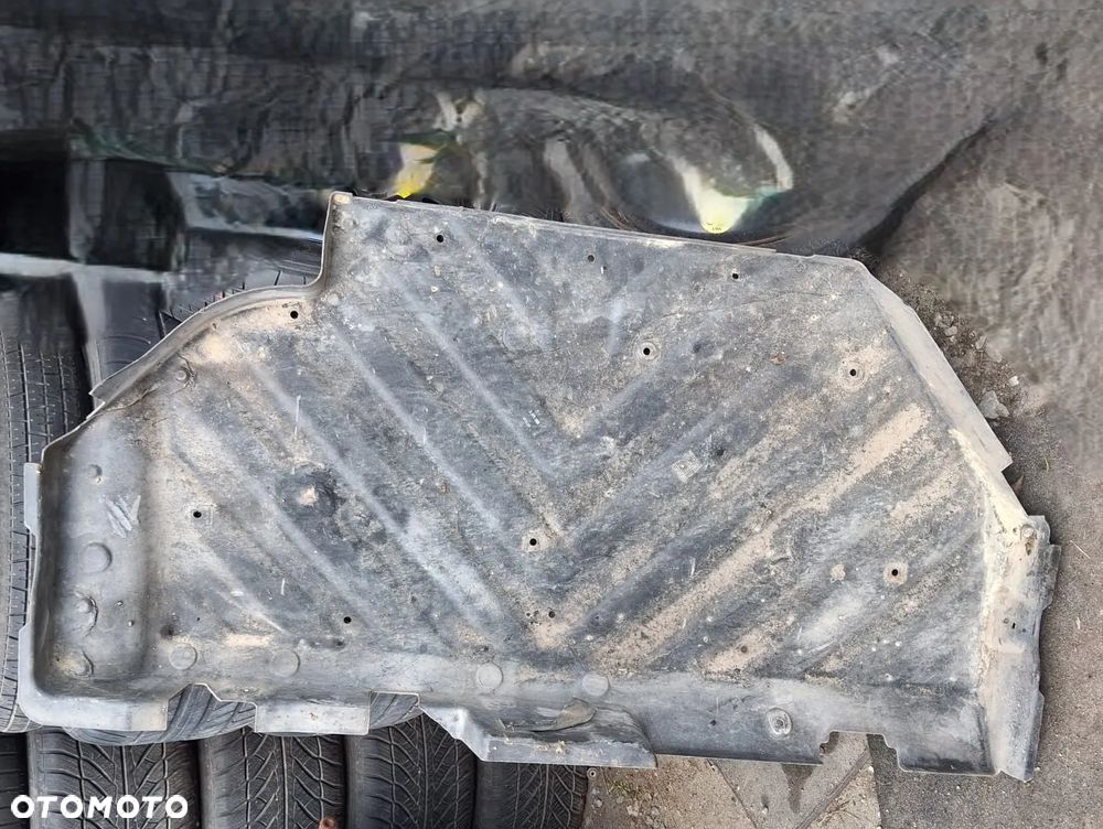Osłona podwozia bagażnika Opel Corsa D  9271582  332932933 - 1