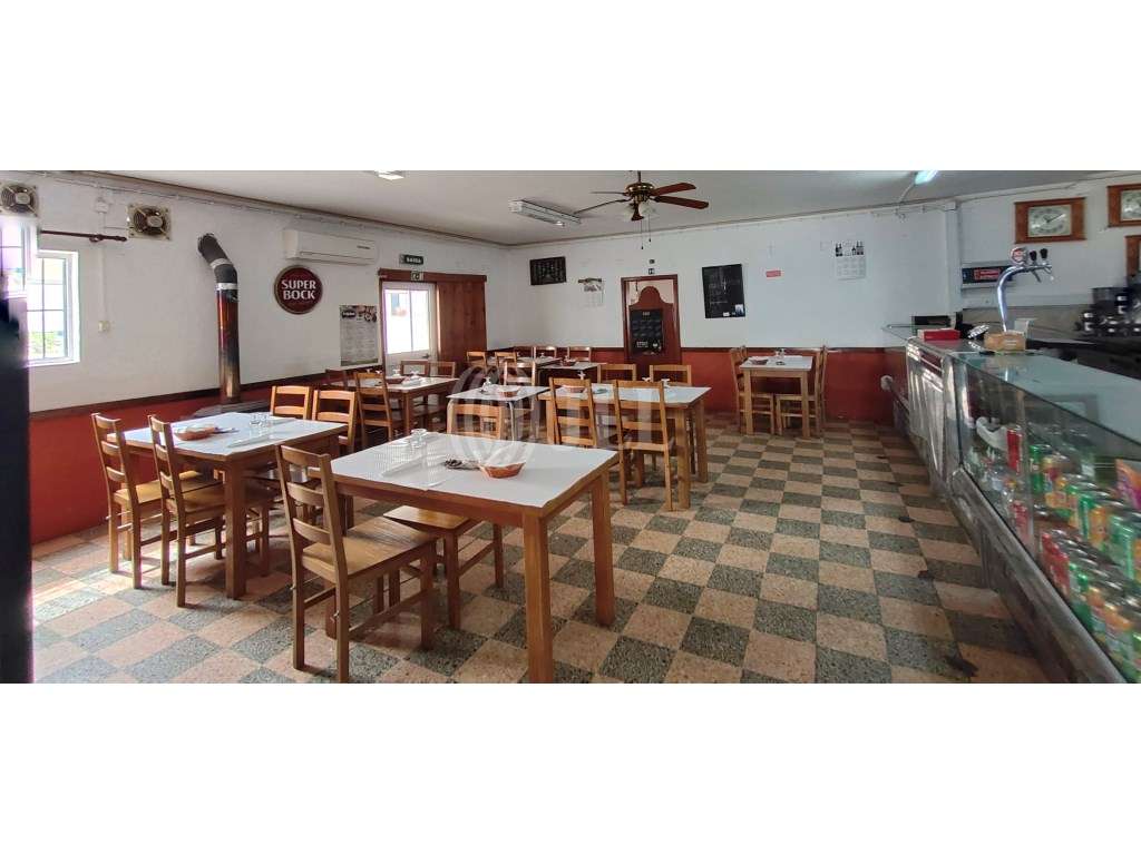 Moradia e loja anexa no centro da Carrasqueira, Comporta - Grande imagem: 4/7