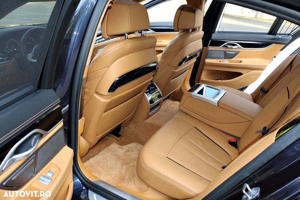 BMW Seria 7 730d xDrive - 8