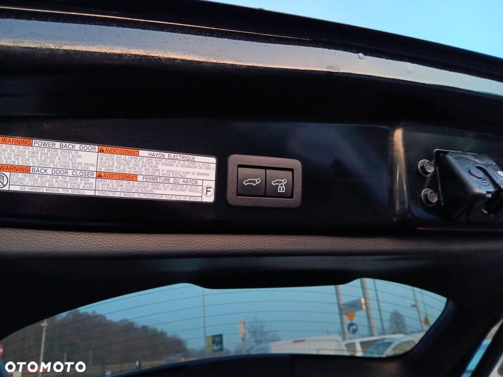 Toyota Corolla Cross - 18