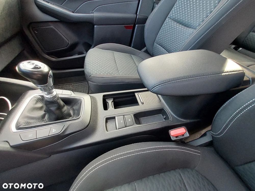 Ford Kuga 1.5 EcoBlue FWD Titanium - 22