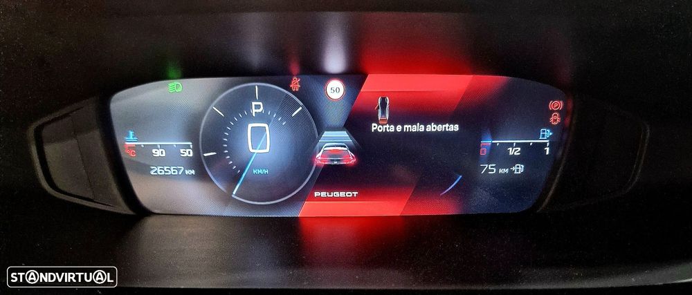 Peugeot 408 1.2 PureTech Allure EAT8 - 28