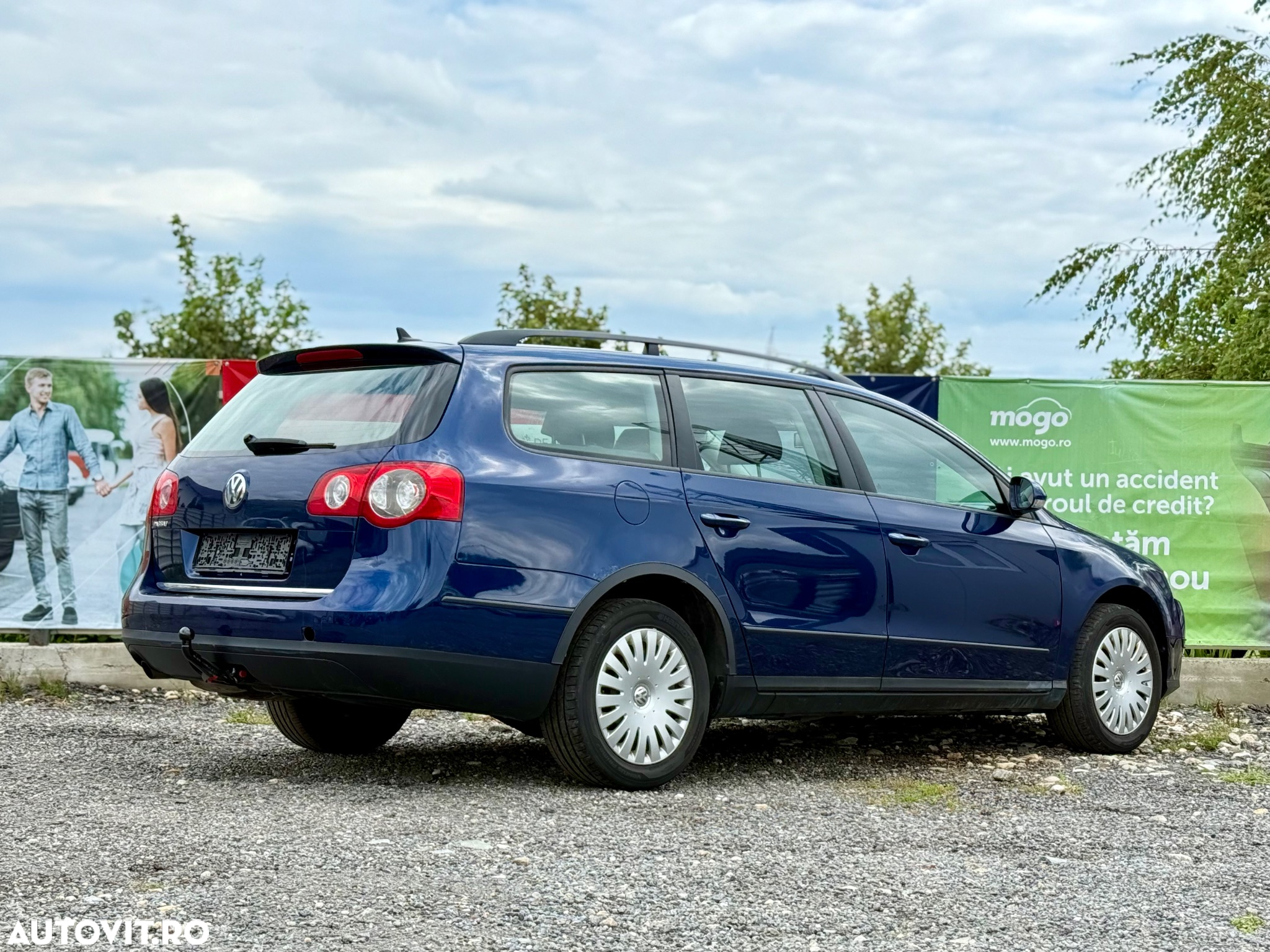 Volkswagen Passat Variant 1.6 FSI Comfortline - 4