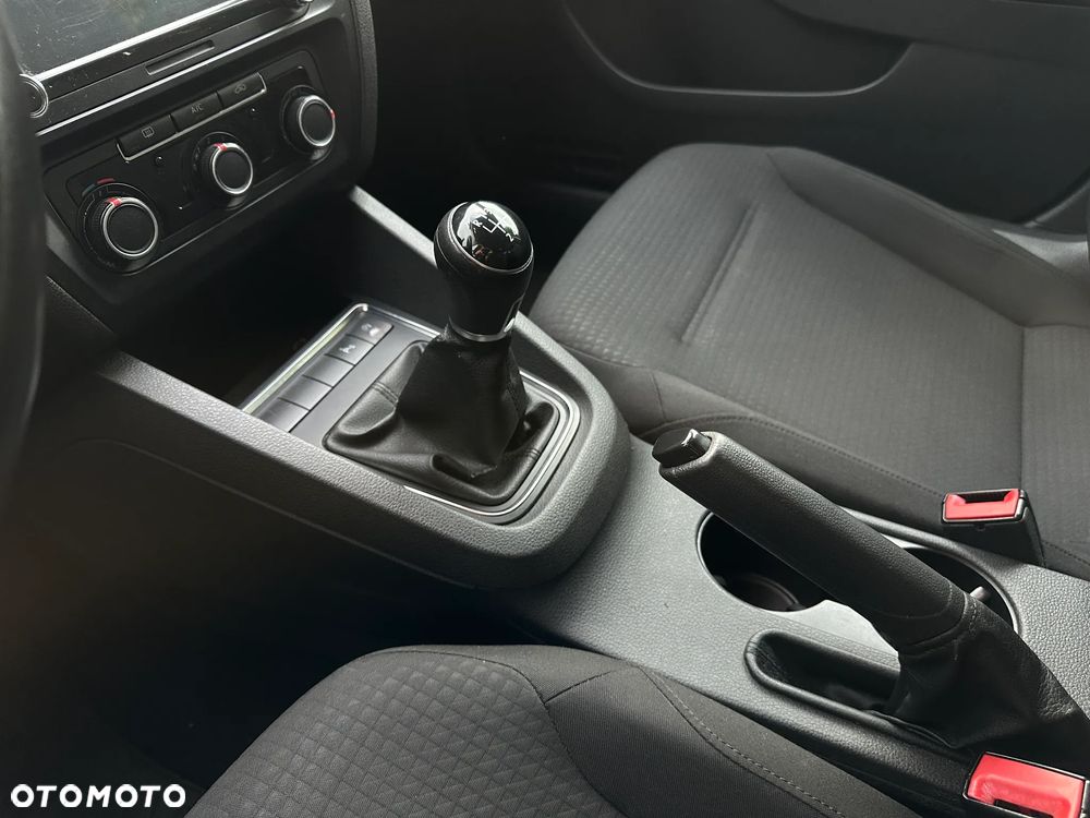 Volkswagen Jetta 2.0 TDI DPF BMT Comfortline - 10