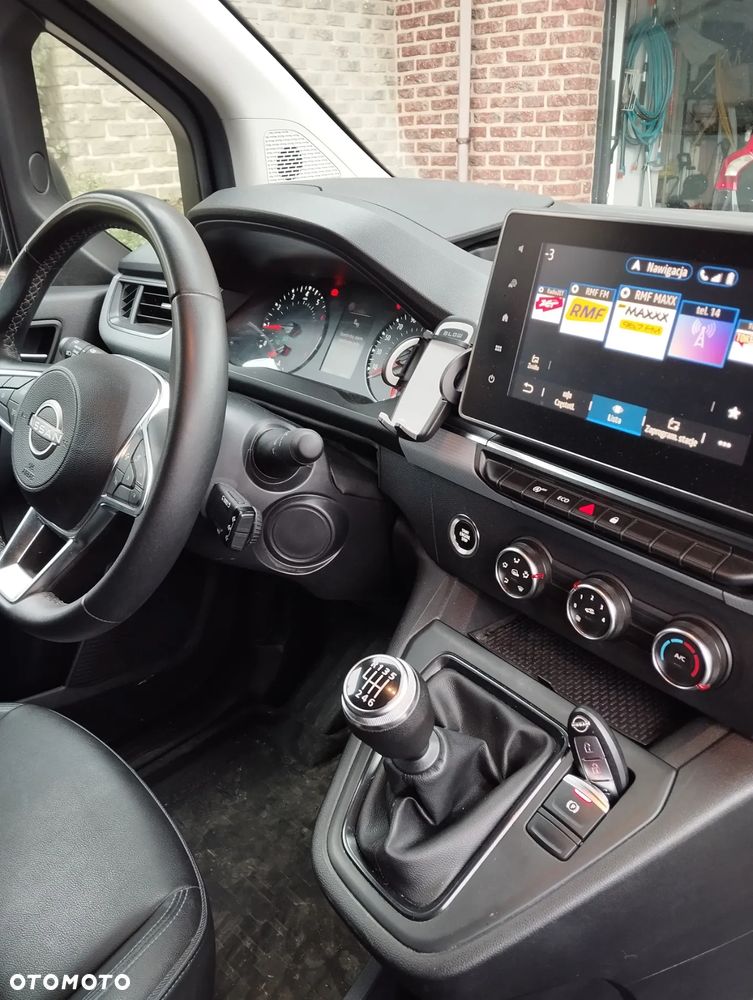 Nissan TOWNSTAR - 16