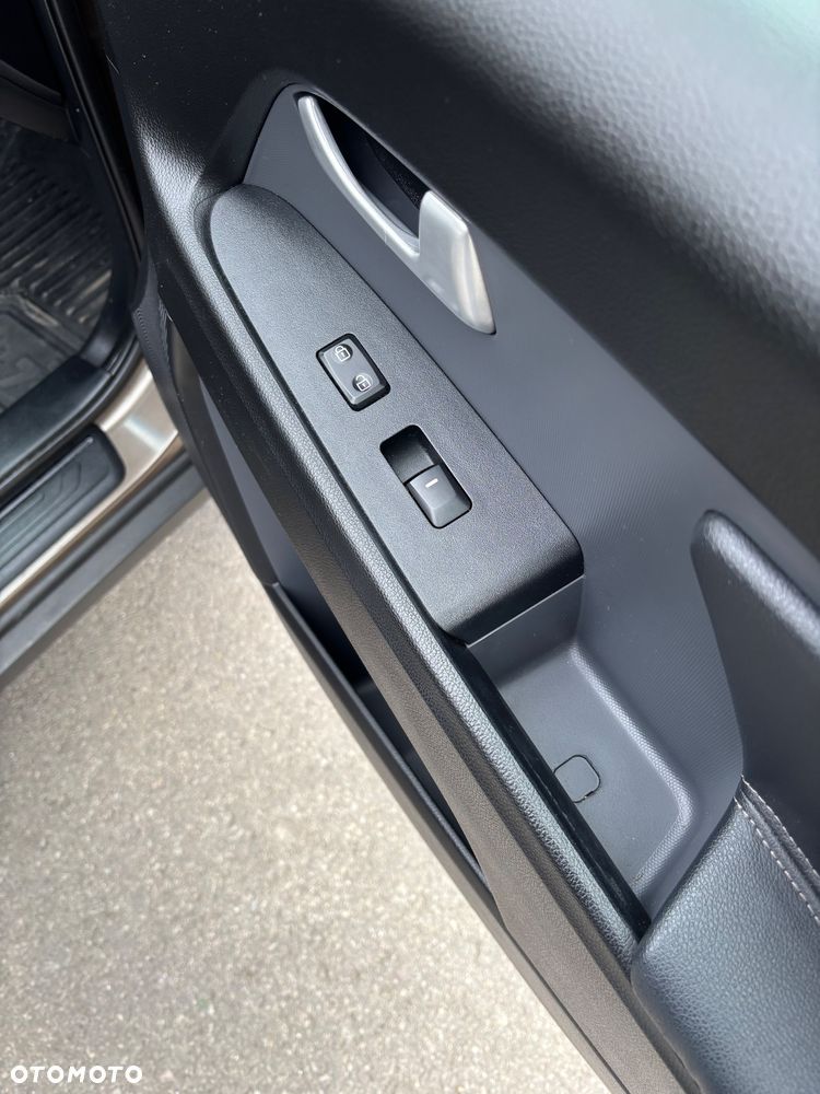 Kia Sportage 1.6 GDI L 2WD - 22