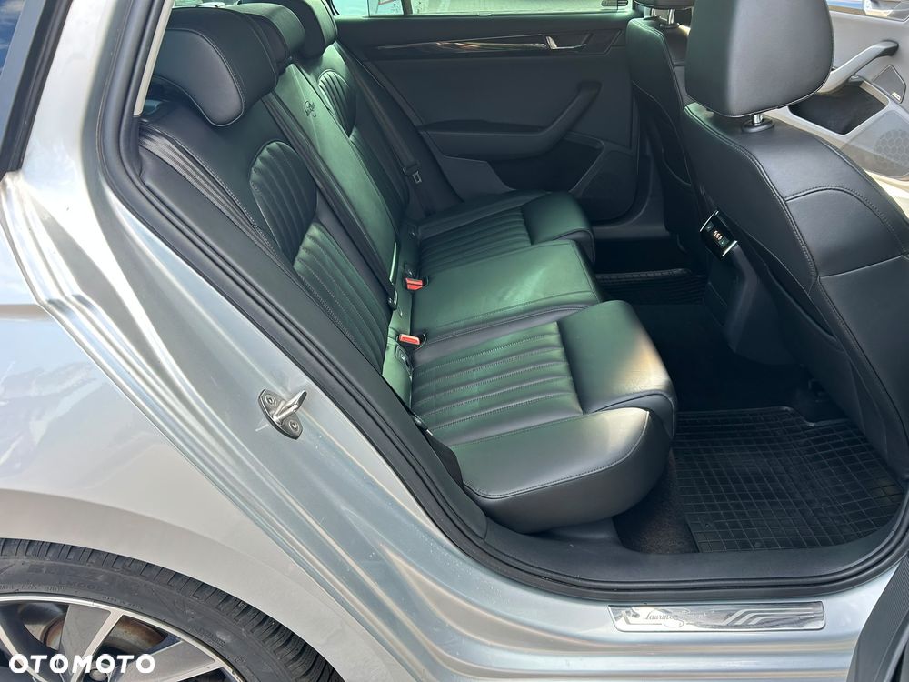 Skoda Superb 2.0 TDI L&K DSG - 24