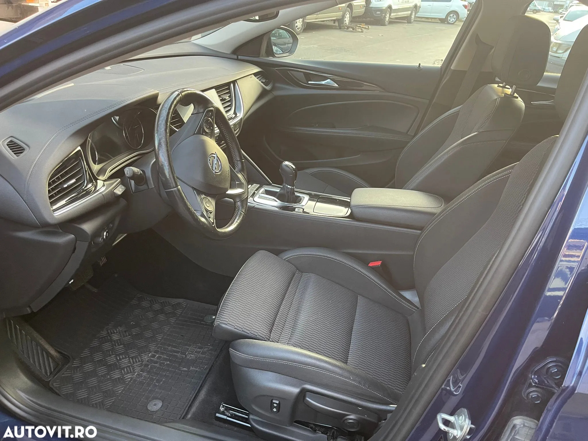 Opel Insignia Grand Sport 2.0 Start/Stop Aut. Elegance - 10