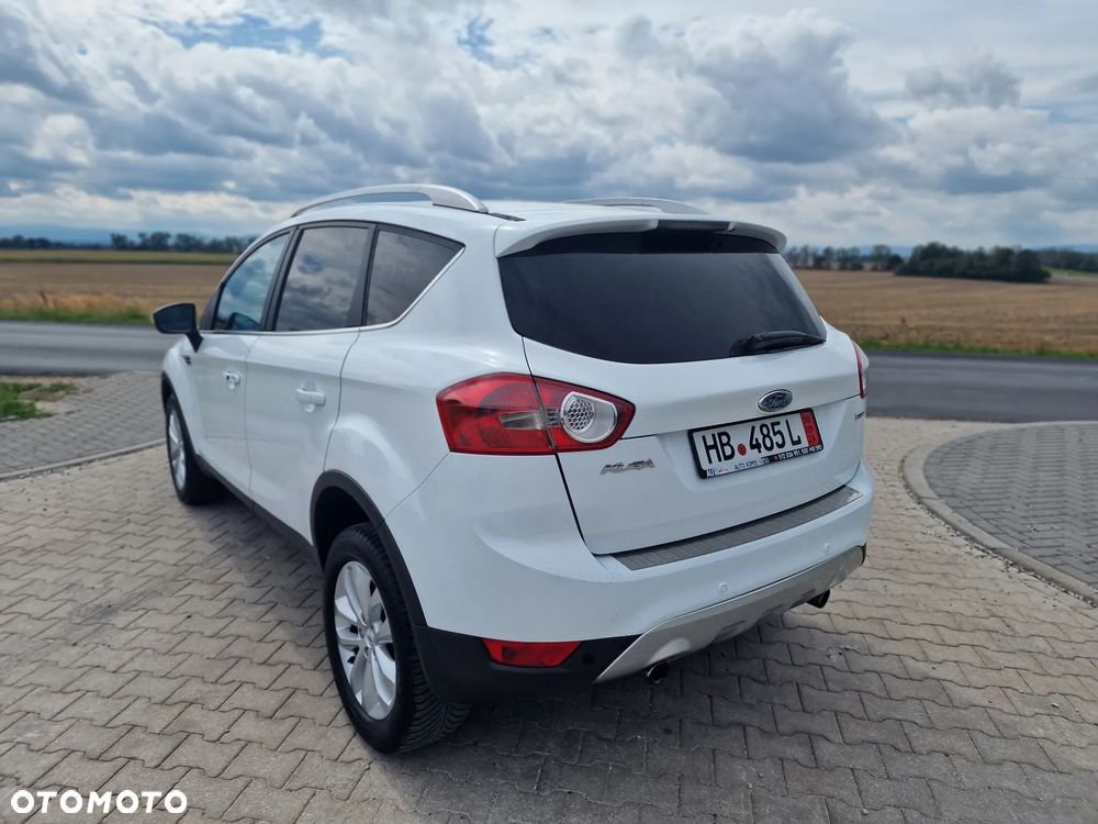 Ford Kuga 2.0 TDCi 4x4 Titanium - 12