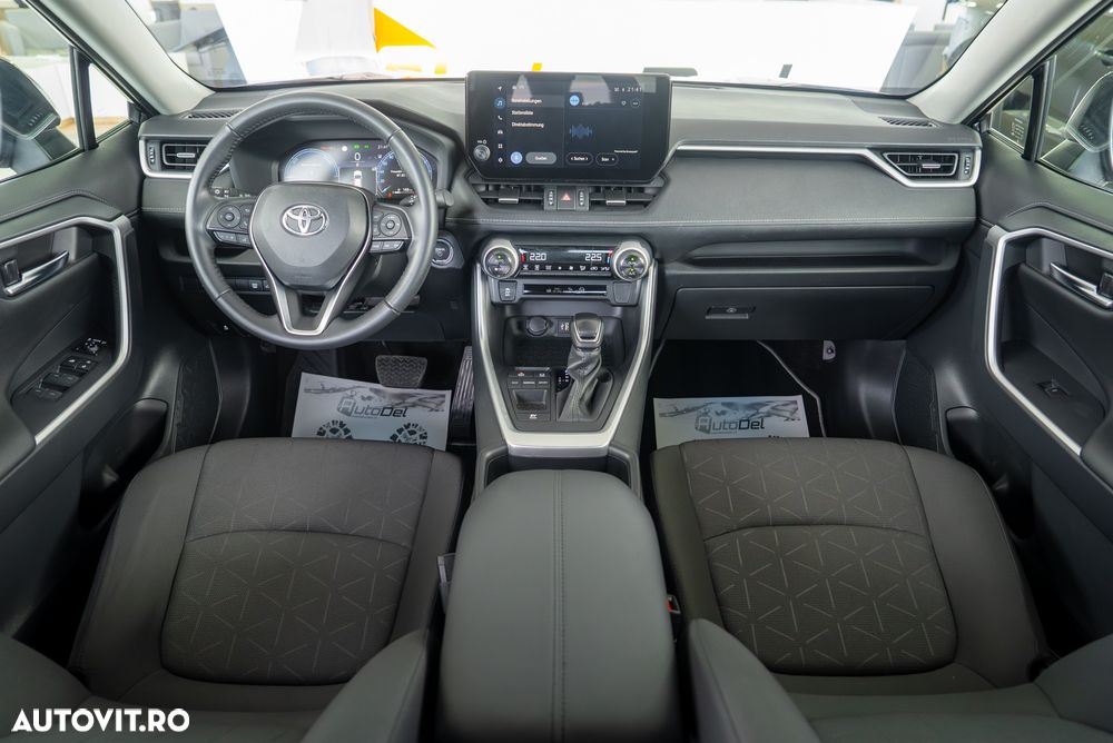 Toyota RAV4 - 21