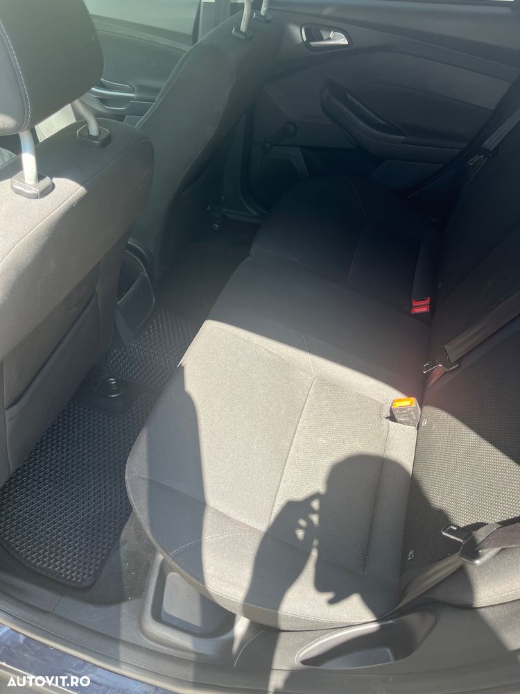 Ford Focus - 6