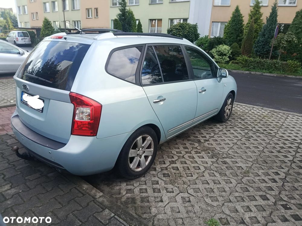 Kia Carens 2.0 EX - 1